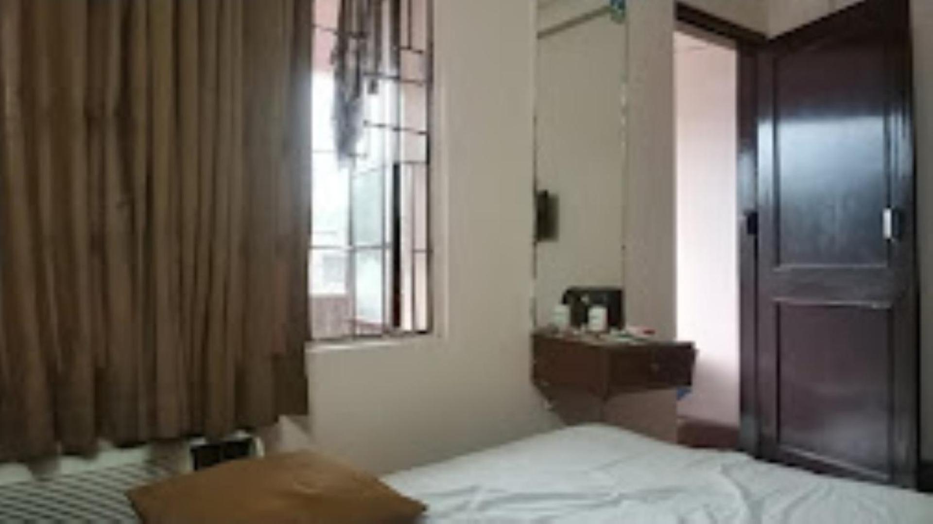 Hotel Blue Wheel,Bhubaneswar Esterno foto